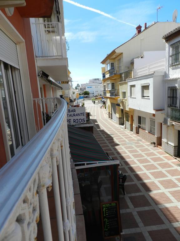 Apartamentos Carolina 토레몰리노스 객실 사진