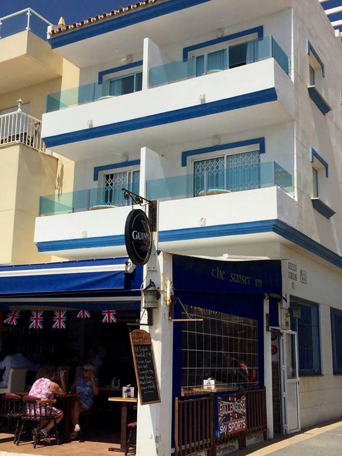 Apartamentos Carolina 토레몰리노스 외부 사진